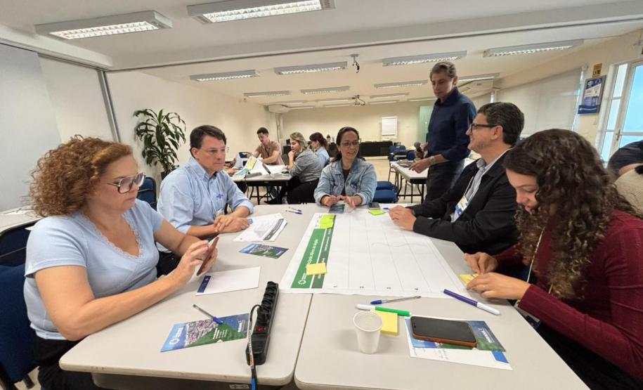Paraná Produtivo consolida espaço de diálogo e construção coletiva com oficinas presenciais do Curso de Desenvolvimento Territorial
